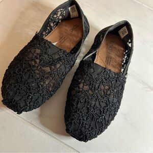 TOMS Black Lace flats.  Like new!